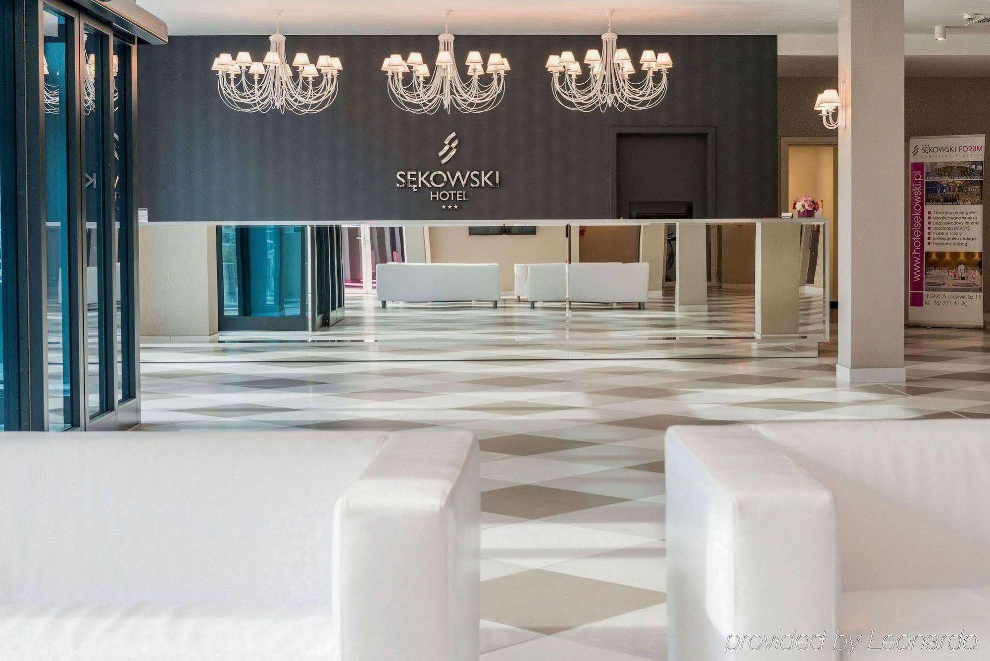 Sekowski 3* Legnica